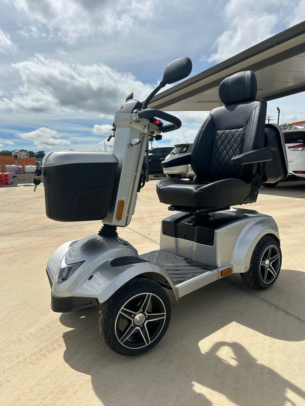 R7s Mobility Scooter
