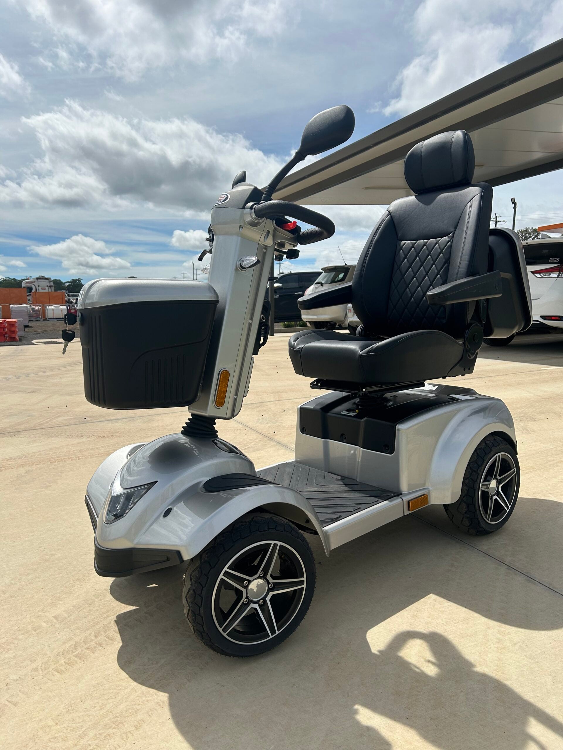 R7s Mobility Scooter